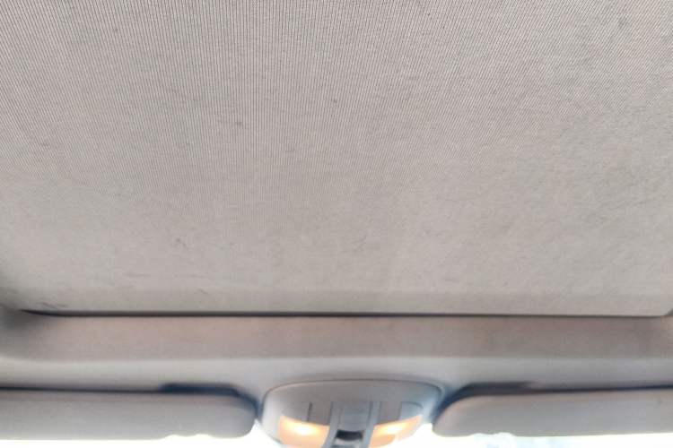 Used Mercedes-Benz R-Class 2014 R 320 4MATIC Luxury Model Headliner