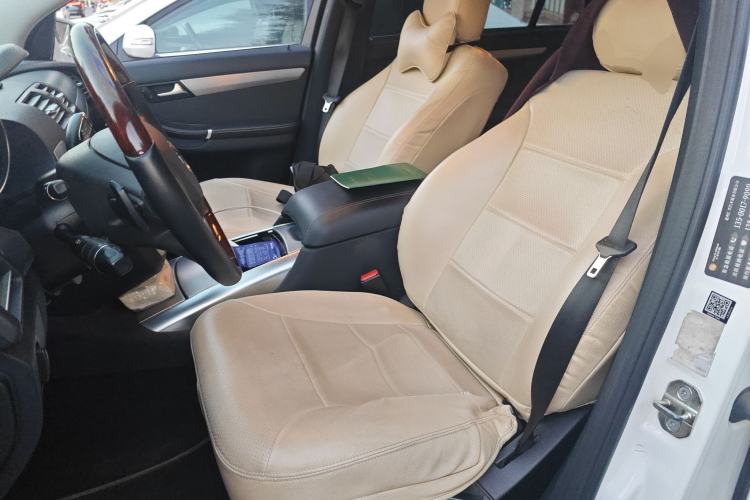 Used Mercedes-Benz R-Class 2014 R 320 4MATIC Business Model Left Front Seat