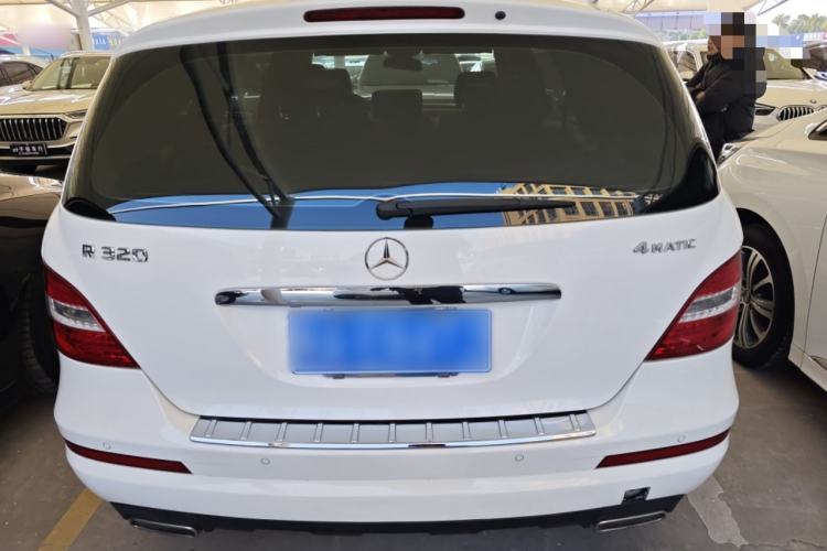 Used Mercedes-Benz R-Class 2014 R 320 4MATIC Business Model Rear