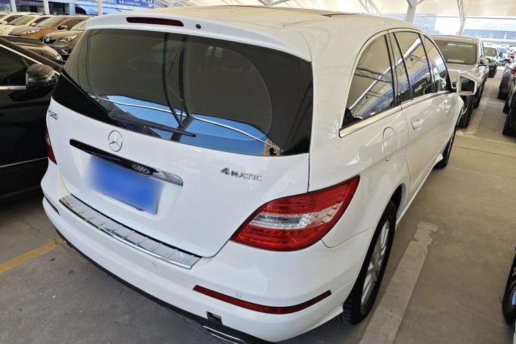 Used Mercedes-Benz R-Class 2014 R 320 4MATIC Business Model Rear Right 45 Deg