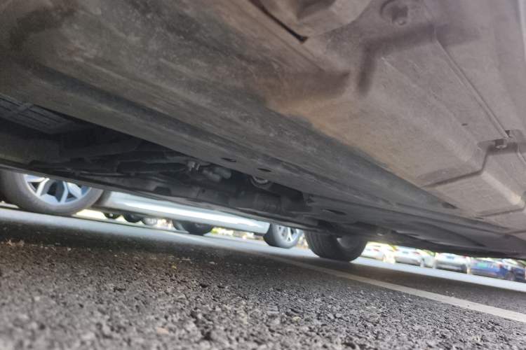 Used Mercedes-Benz R-Class 2015 R 320 4MATIC Luxury Model Chassis Front Left