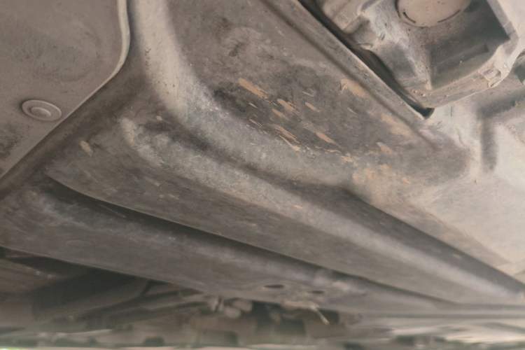 Used Mercedes-Benz R-Class 2015 R 320 4MATIC Luxury Model Chassis Front Left