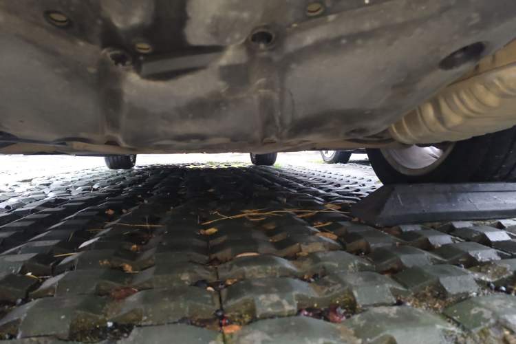 Used Mercedes-Benz R-Class 2015 R 400 4MATIC Business Model Chassis Rear