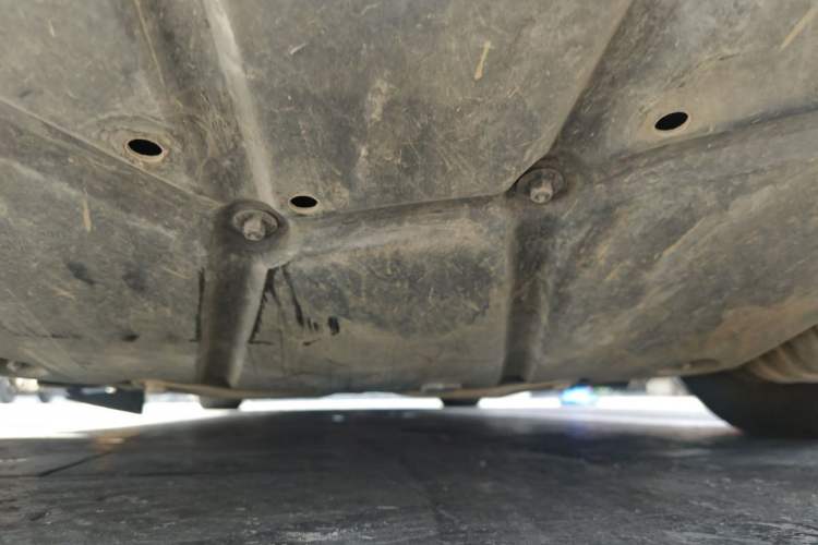 Used Mercedes-Benz R-Class 2015 R 320 4MATIC Luxury Model Chassis Rear