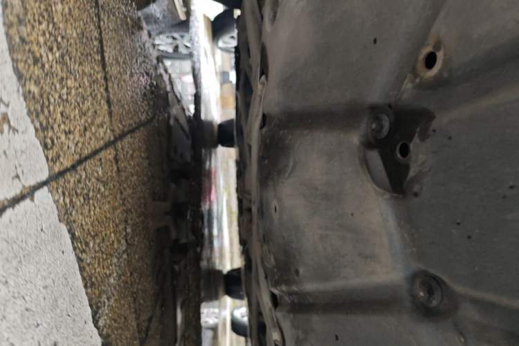 Used Mercedes-Benz R-Class 2015 R 320 4MATIC Luxury Model Chassis Rear