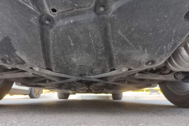 Used Mercedes-Benz R-Class 2015 R 320 4MATIC Luxury Model Chassis Rear