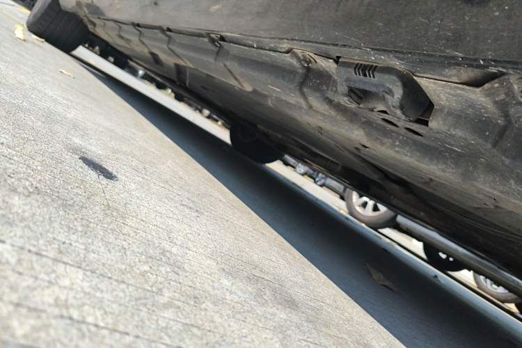 Used Mercedes-Benz R-Class 2015 R 320 4MATIC Luxury Model Chassis Rear Left