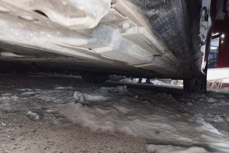 Used Mercedes-Benz R-Class 2015 R 400 4MATIC Luxury Model Chassis Rear Right