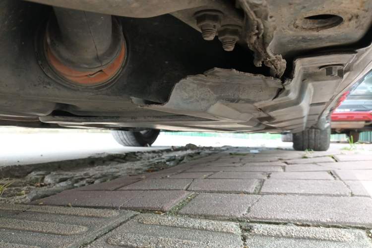 Used Mercedes-Benz R-Class 2015 R 320 4MATIC Luxury Model Chassis Rear Right