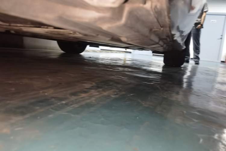 Used Mercedes-Benz R-Class 2015 R 400 4MATIC Business Model Chassis Rear Right