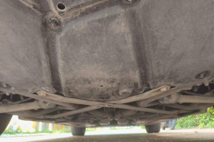 Used Mercedes-Benz R-Class 2015 R 320 4MATIC Luxury Model Chassis Rear