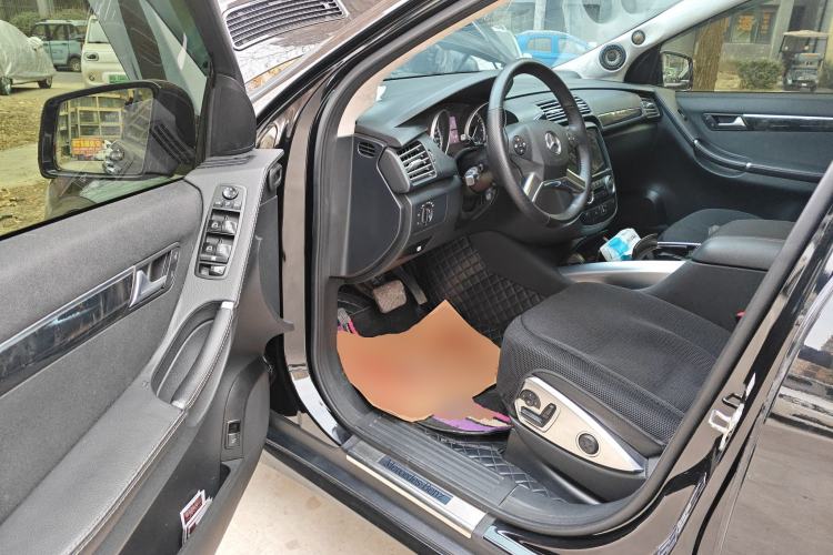 Used Mercedes-Benz R-Class 2015 R 400 4MATIC Luxury Model Driver Seat
