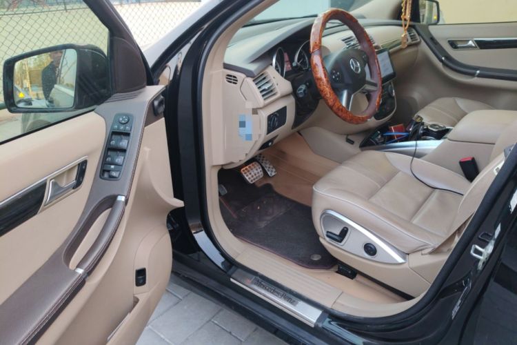 Used Mercedes-Benz R-Class 2015 R 400 4MATIC Business Model Driver Seat
