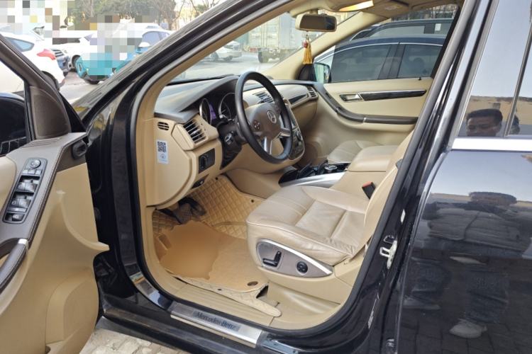 Used Mercedes-Benz R-Class 2015 R 320 4MATIC Luxury Model Driver Seat