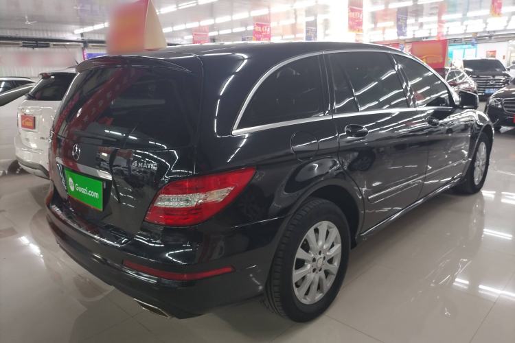 Used Mercedes-Benz R-Class 2015 R 320 4MATIC Luxury Model Exterior 5