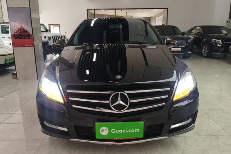 Used Mercedes-Benz R-Class 2015 R 320 4MATIC Luxury Model Front