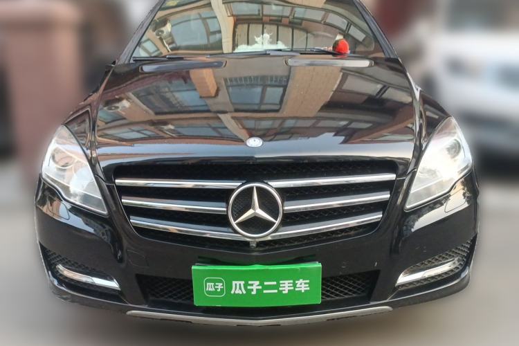 Used Mercedes-Benz R-Class 2015 R 320 4MATIC Luxury Model Front