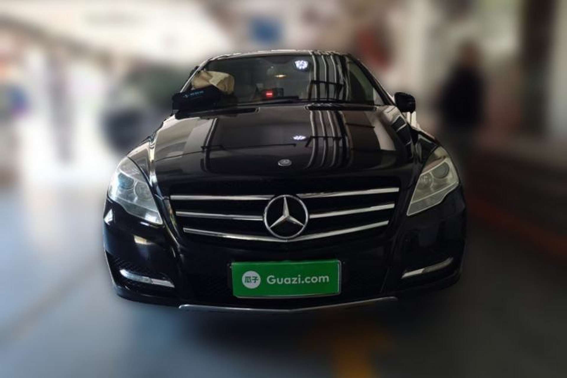 Used Mercedes-Benz R-Class 2015 R 320 4MATIC Luxury Model Front