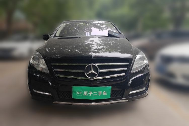 Used Mercedes-Benz R-Class 2015 R 320 4MATIC Luxury Model Front