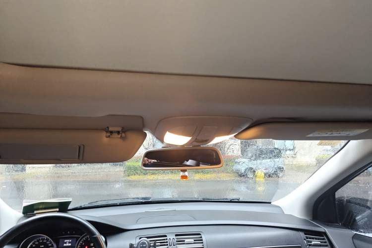 Used Mercedes-Benz R-Class 2015 R 400 4MATIC Business Model Headliner