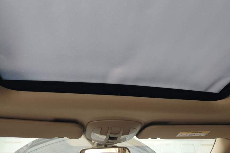 Used Mercedes-Benz R-Class 2015 R 320 4MATIC Luxury Model Headliner