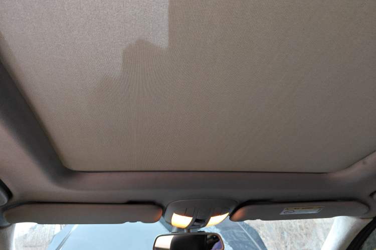 Used Mercedes-Benz R-Class 2015 R 400 4MATIC Luxury Model Headliner