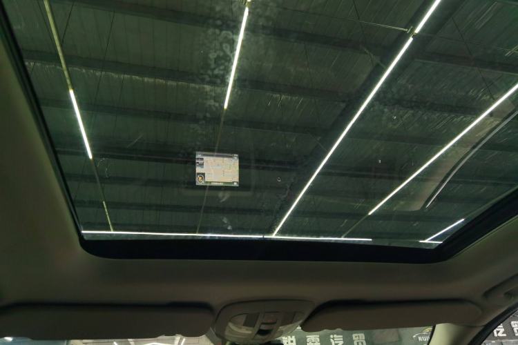 Used Mercedes-Benz R-Class 2015 R 320 4MATIC Luxury Model Headliner