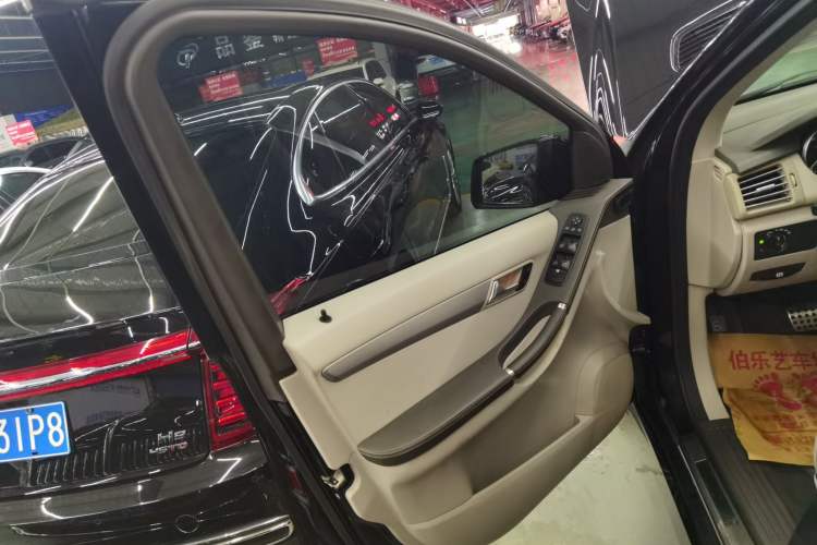 Used Mercedes-Benz R-Class 2015 R 320 4MATIC Luxury Model Left Front Door Interior