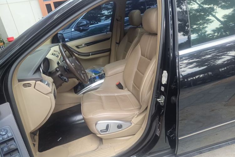 Used Mercedes-Benz R-Class 2015 R 400 4MATIC Business Model Left Front Seat
