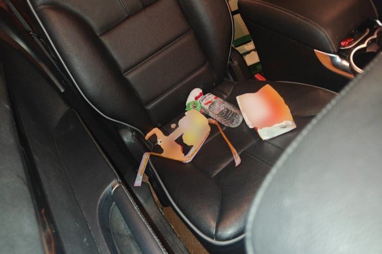 Used Mercedes-Benz R-Class 2015 R 400 4MATIC Business Model Left Rear Seat