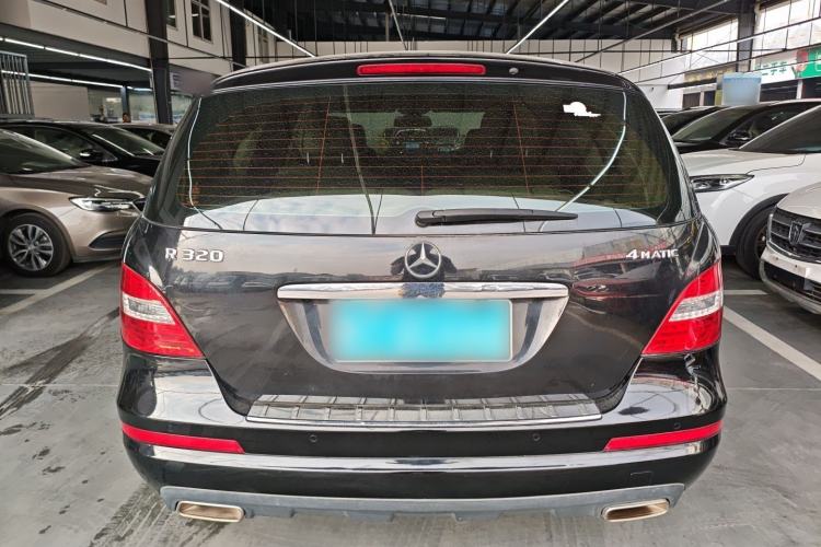 Used Mercedes-Benz R-Class 2015 R 320 4MATIC Luxury Model Rear