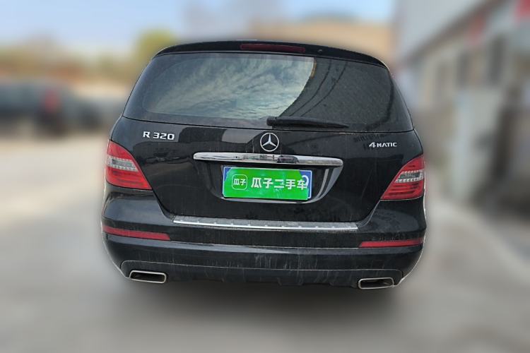 Used Mercedes-Benz R-Class 2015 R 320 4MATIC Luxury Model Rear