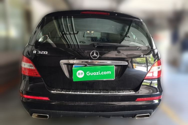 Used Mercedes-Benz R-Class 2015 R 320 4MATIC Luxury Model Rear