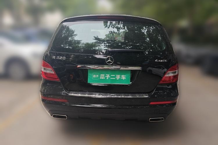 Used Mercedes-Benz R-Class 2015 R 320 4MATIC Luxury Model Rear