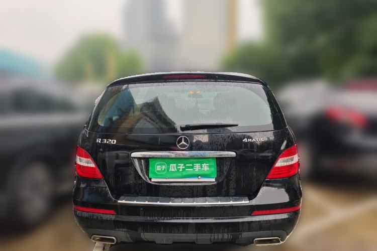 Used Mercedes-Benz R-Class 2015 R 320 4MATIC Luxury Model Rear