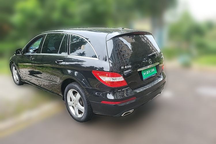 Used Mercedes-Benz R-Class 2015 R 400 4MATIC Business Model Rear Left 45 Deg
