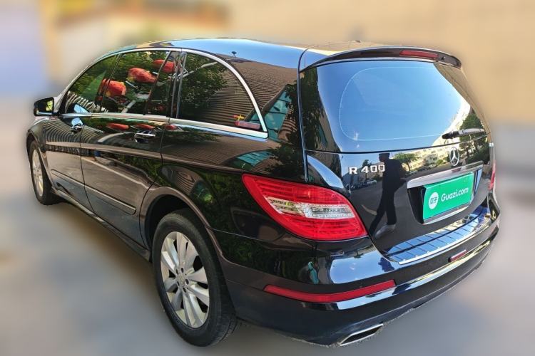 Used Mercedes-Benz R-Class 2015 R 400 4MATIC Luxury Model Rear Left 45 Deg