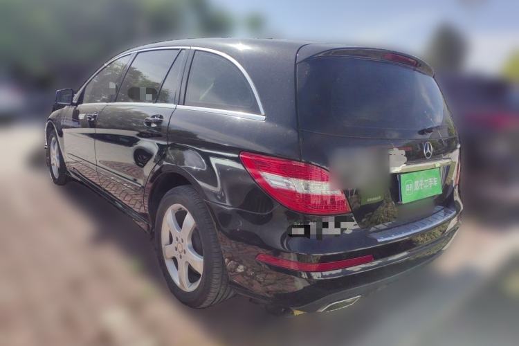 Used Mercedes-Benz R-Class 2015 R 320 4MATIC Luxury Model Rear Left 45 Deg
