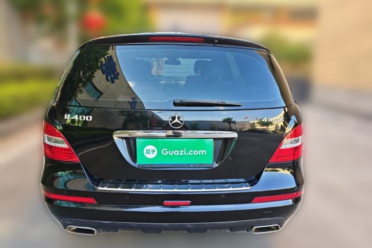 Used Mercedes-Benz R-Class 2015 R 400 4MATIC Luxury Model Rear