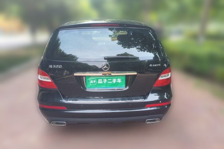 Used Mercedes-Benz R-Class 2015 R 320 4MATIC Luxury Model Rear