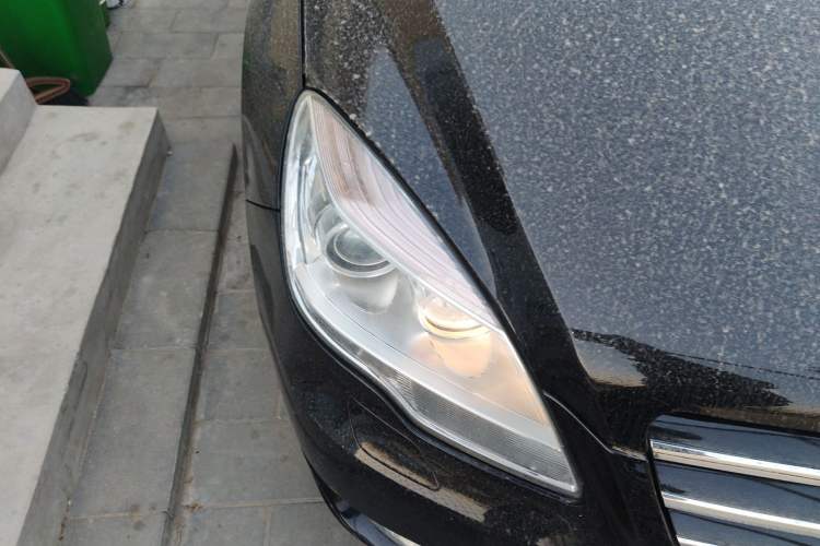 Used Mercedes-Benz R-Class 2015 R 400 4MATIC Business Model Right Front Headlight