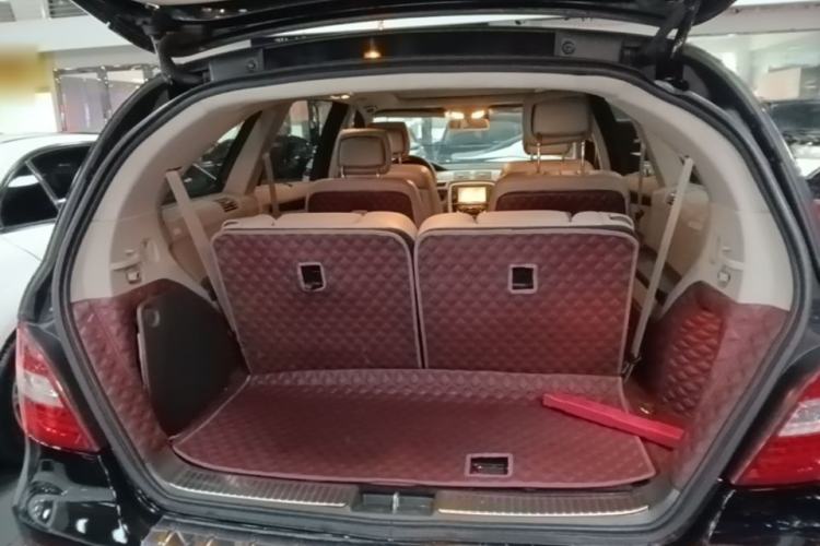 Used Mercedes-Benz R-Class 2015 R 400 4MATIC Business Model Trunk