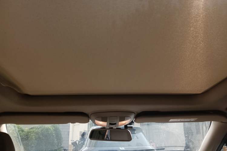 Used Mercedes-Benz R-Class 2015 R 320 4MATIC Luxury Model Headliner