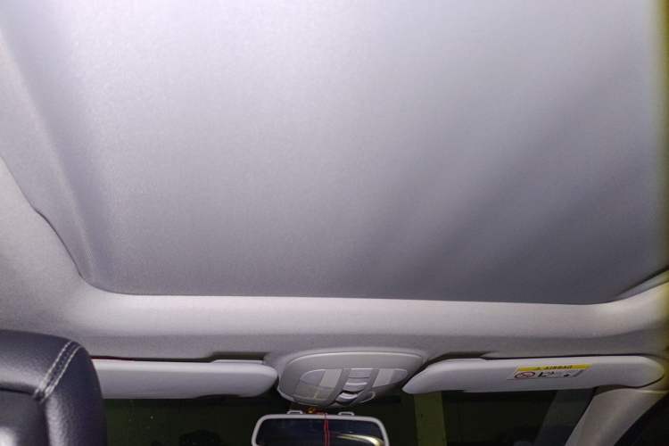 Used Mercedes-Benz R-Class 2015 R 320 4MATIC Luxury Model Headliner