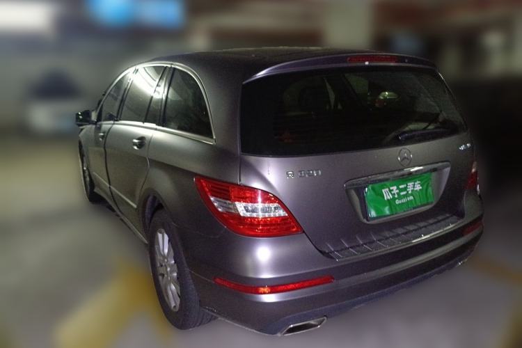 Used Mercedes-Benz R-Class 2015 R 320 4MATIC Luxury Model Rear Left 45 Deg