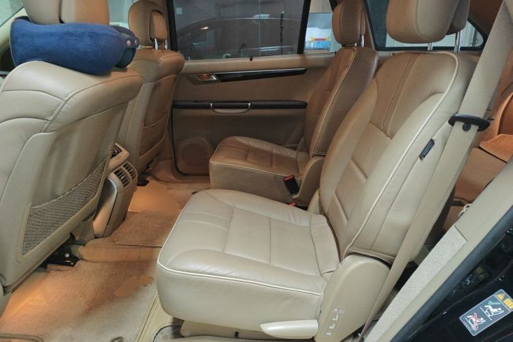 Used Mercedes-Benz R-Class 2015 R 400 4MATIC Business Model Left Rear Seat