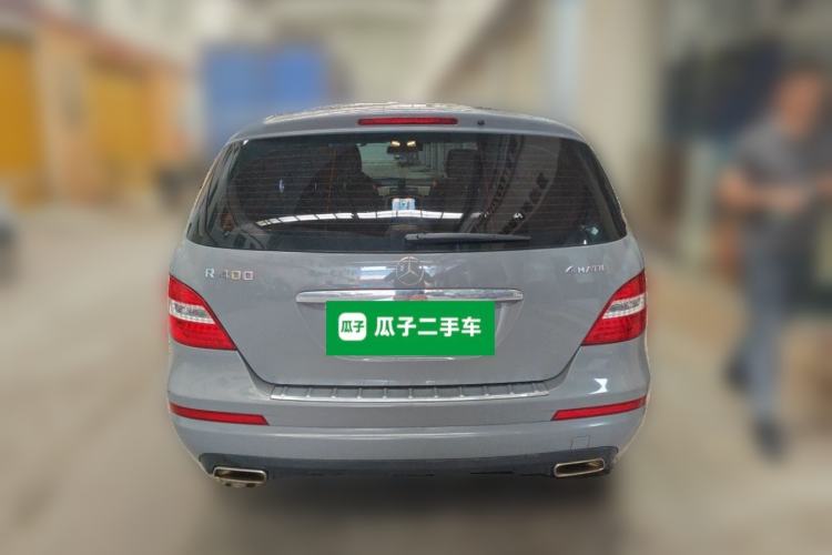 Used Mercedes-Benz R-Class 2015 R 400 4MATIC Business Model Rear