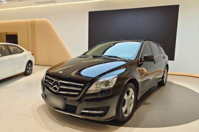 Used Mercedes-Benz R-Class 2015 R 320 4MATIC Luxury Model