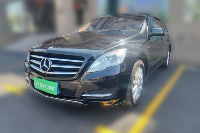 Used Mercedes-Benz R-Class 2017 R 320 4MATIC Business Edition Prestige Model