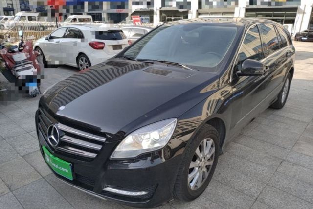 Used Mercedes-Benz R-Class 2017 R 320 4MATIC Business Edition Prestige Model